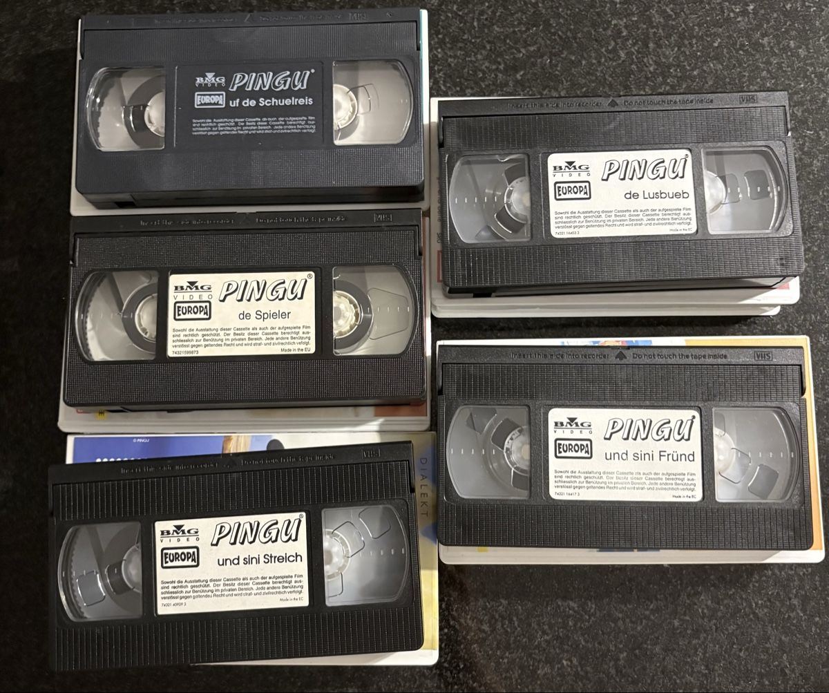 Alle VHS: VHS PINGU Filme Set ab Fr. 1.-  – Gebraucht aus Perlen von S0nG0ku 2