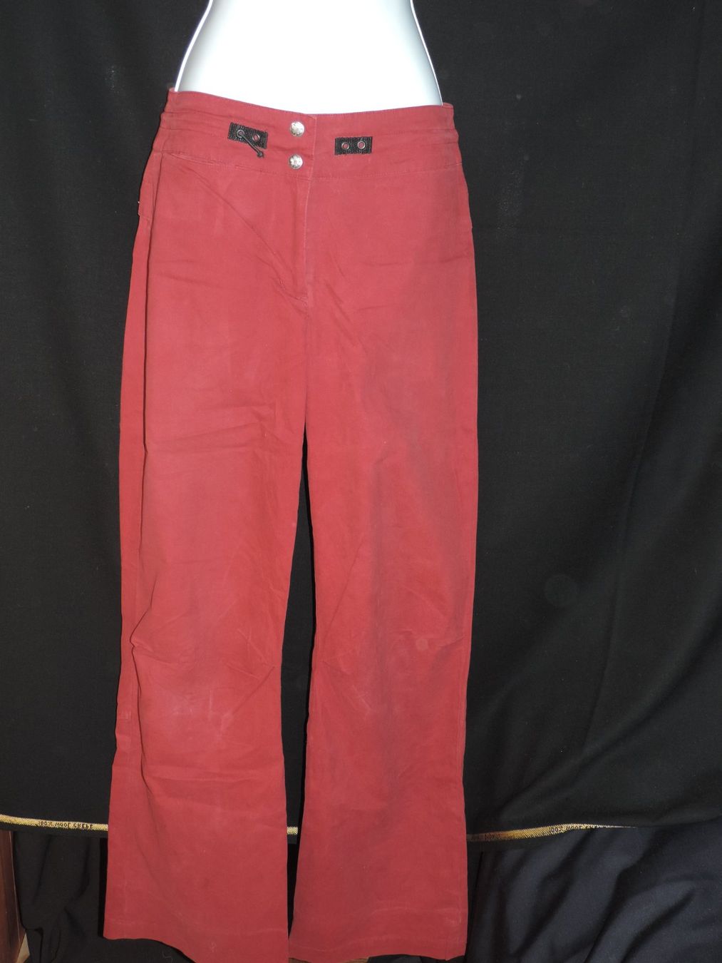 Pantaloni: pantalon droit rouge bordeaux – Usato da Genève venduto da Axelle333 7