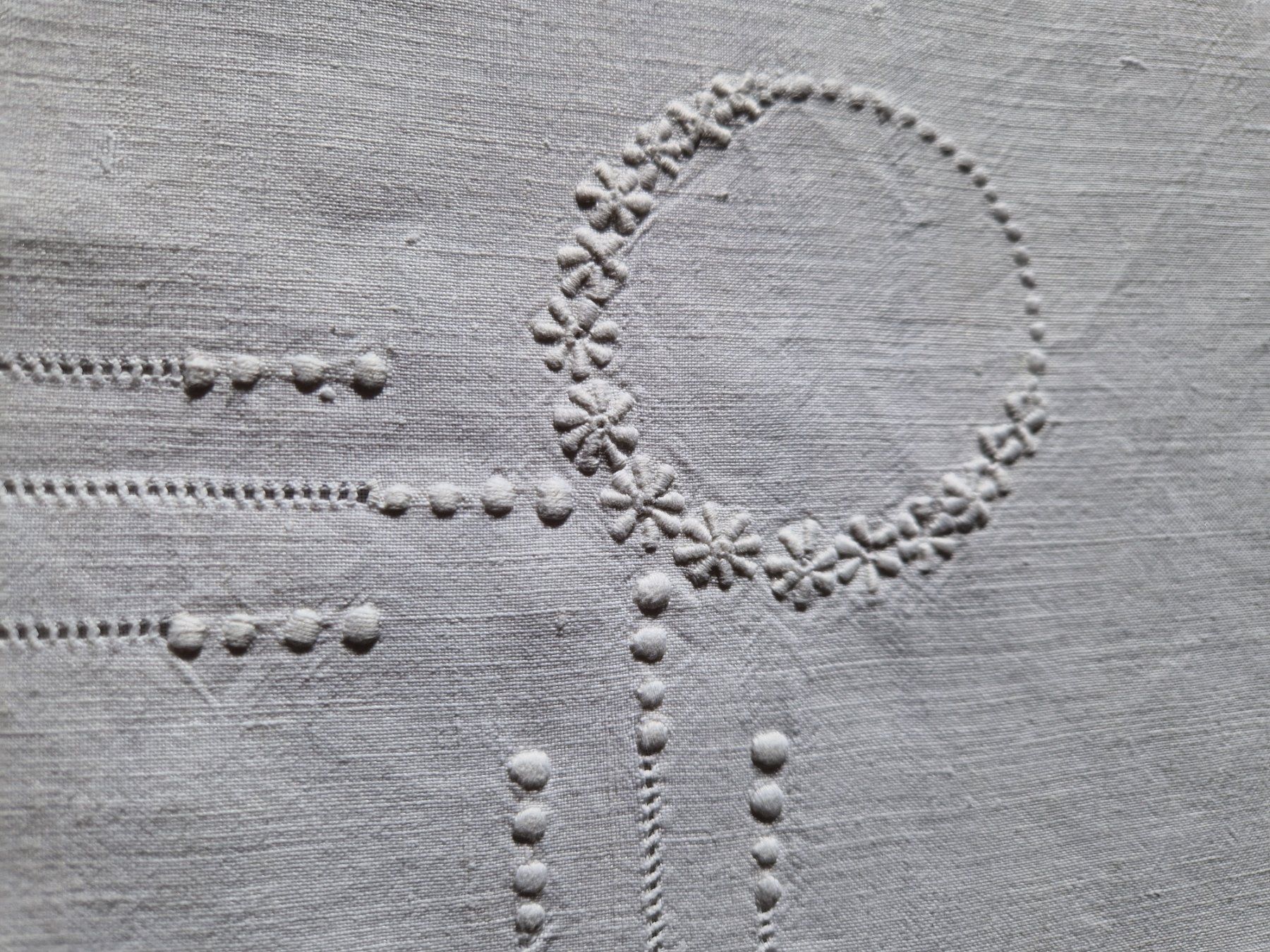 Biancheria da letto: Leinen Kissenbezug mit Monogramm MR – Usato da Bern venduto da Antikbatik 5