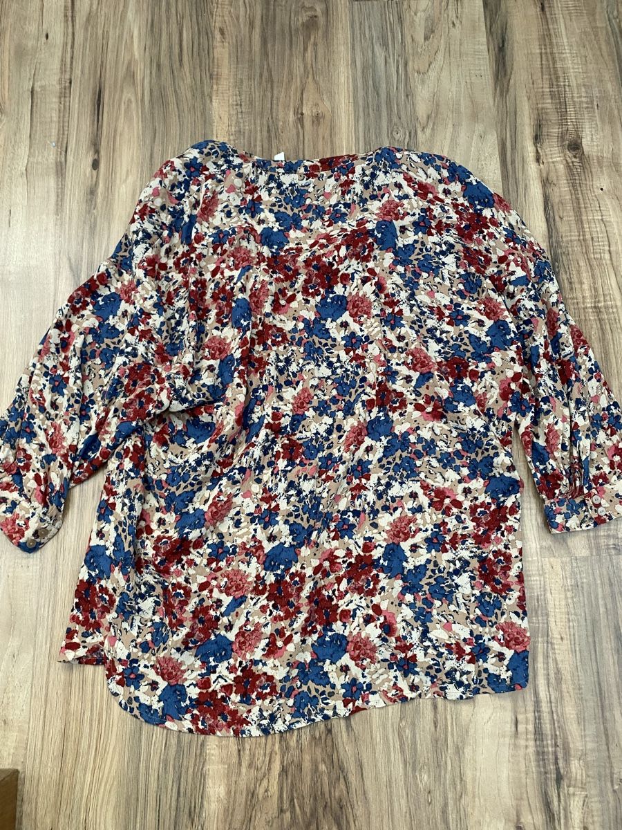 Tom Tailor Camicette: Tom Tailor Bluse mit Blumen Muster Gr. 40  - neu – Nuovo (secondo la descrizione) da Grasswil venduto da pp7830 3
