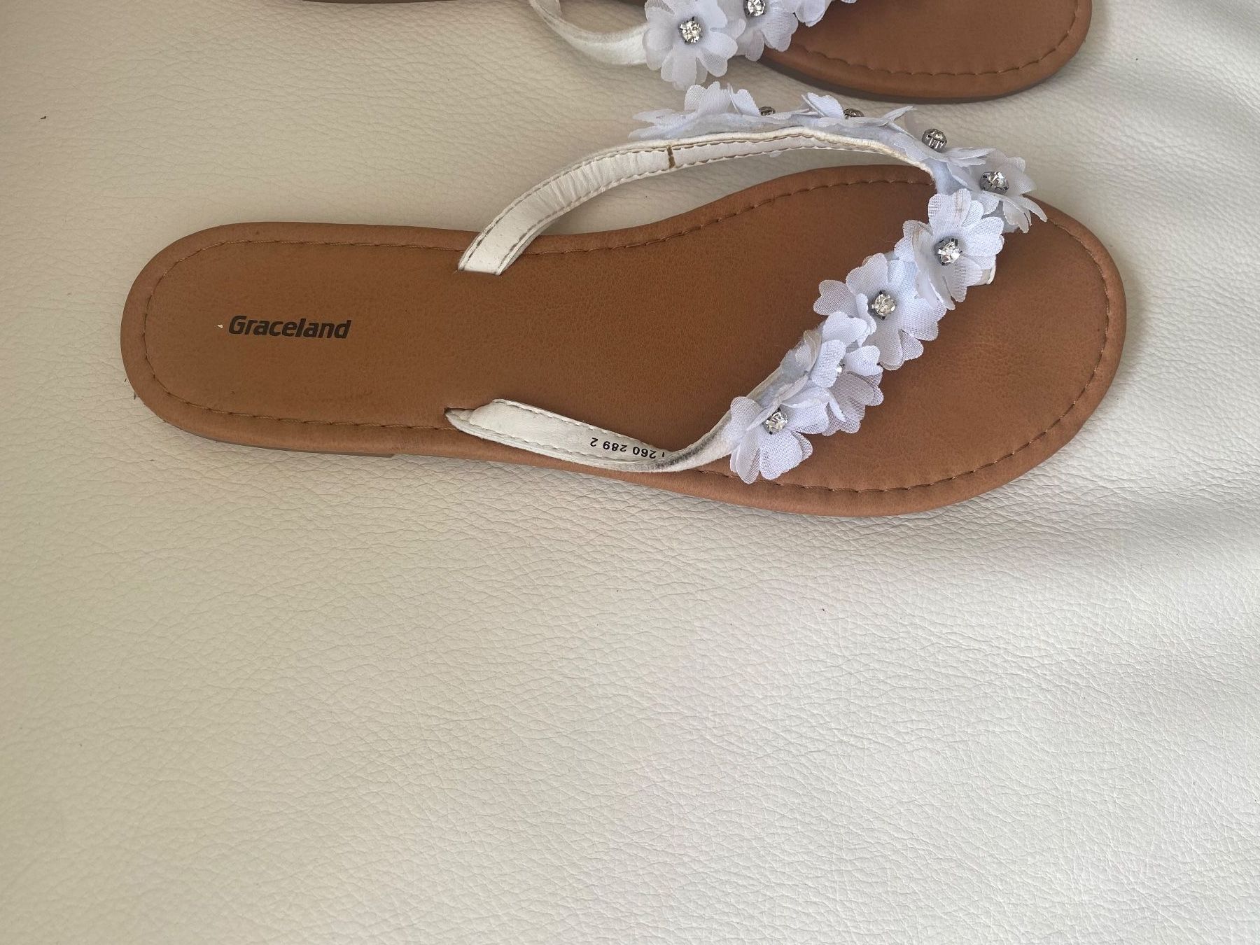 Graceland Chaussures femmes: SUMMERTIME - stilvolle Flip-Flops mit Décor, weiss, 39 – D'occasion à Winkel par ferrari2022 2
