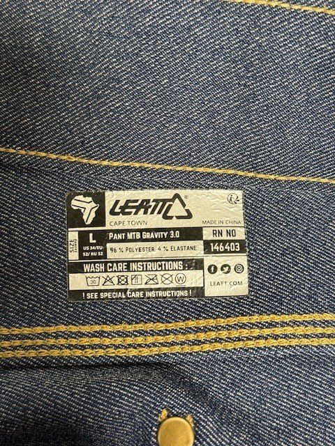 Leatt Pantaloni: Leatt MTB Gravity 3.0 Pants denim Gr. L – Usato da Leimbach AG venduto da SheAmelie 5