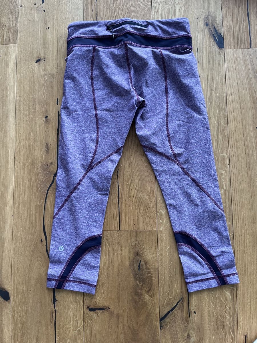 Lululemon Leggings: Lululemon inspire 3/4 leggings – Usato da Reinach BL venduto da pinklemonade 1