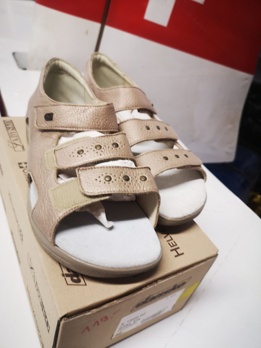 Helvesko Damenschuhe: Helvesko dansko – Neu und originalverpackt aus Möhlin von Highwaytom 3