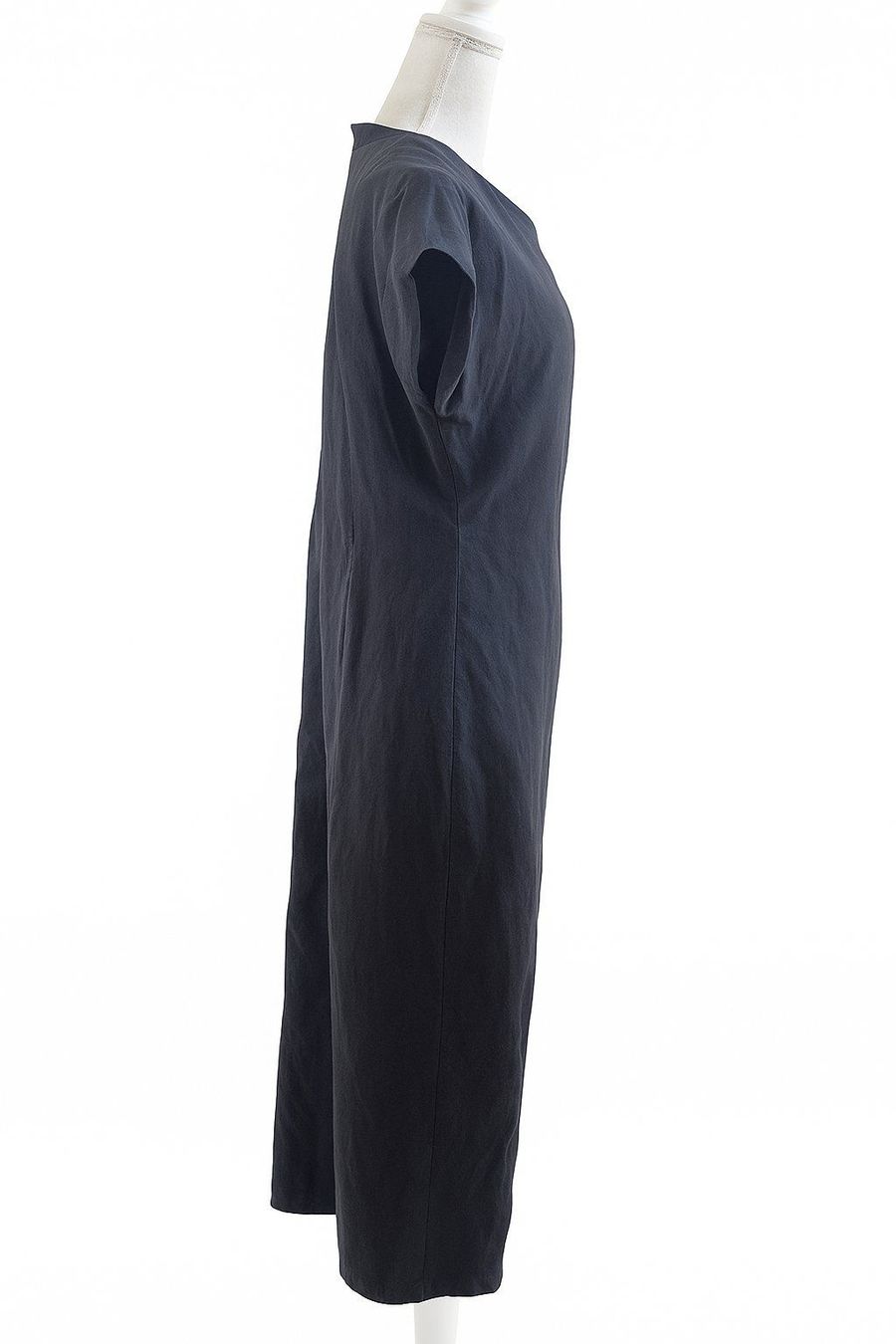Armani Kleider: Armani Kleid schwarz – Gebraucht aus Urtenen-Schönbühl von Restwert_Schoenbuehl 3