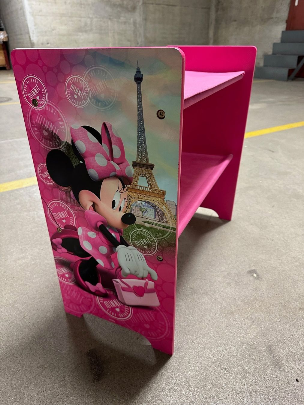 Regale: Kindergestell mit Mini Mouse Motiven- Farbe pink – Gebraucht aus Bolligen von Astrophysiker06 2