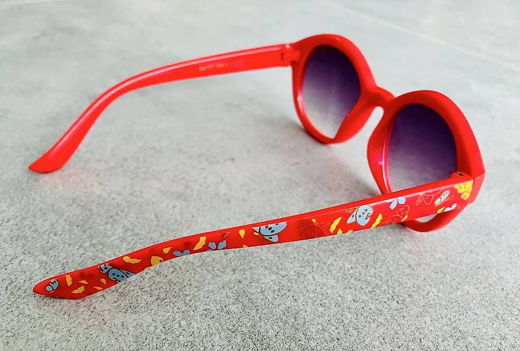 Occhiali & Lenti: Lunettes de soleil fille 2 à 6ans – Usato da Martigny venduto da avf_w8zf 2
