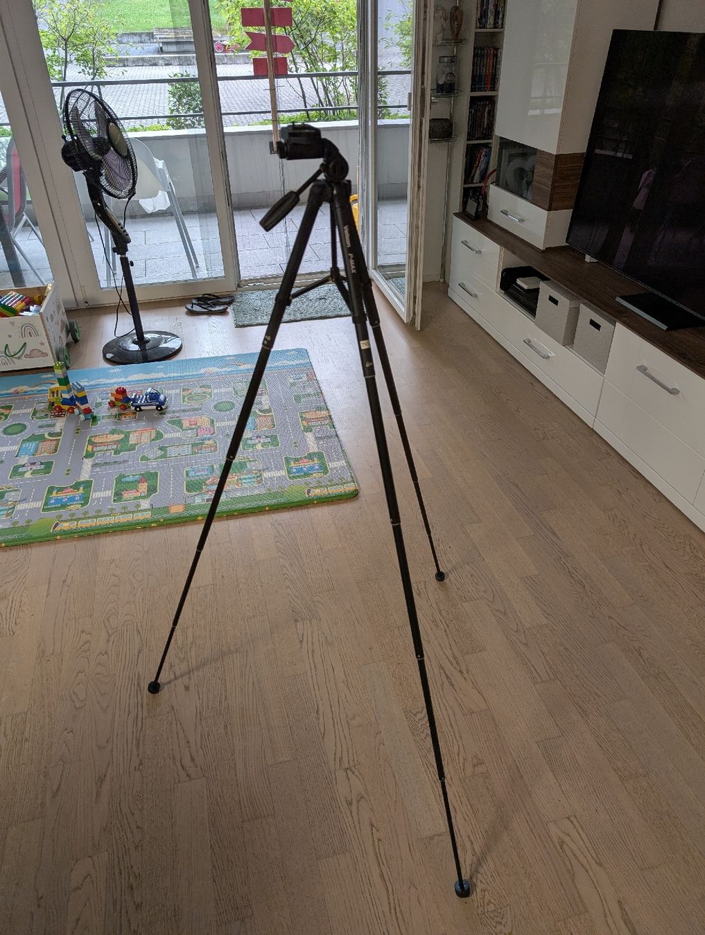 Velbon Stative & Stativköpfe: Velbon P-MAX Stativ.  – Gebraucht aus Ebikon von Niederdorf01 2
