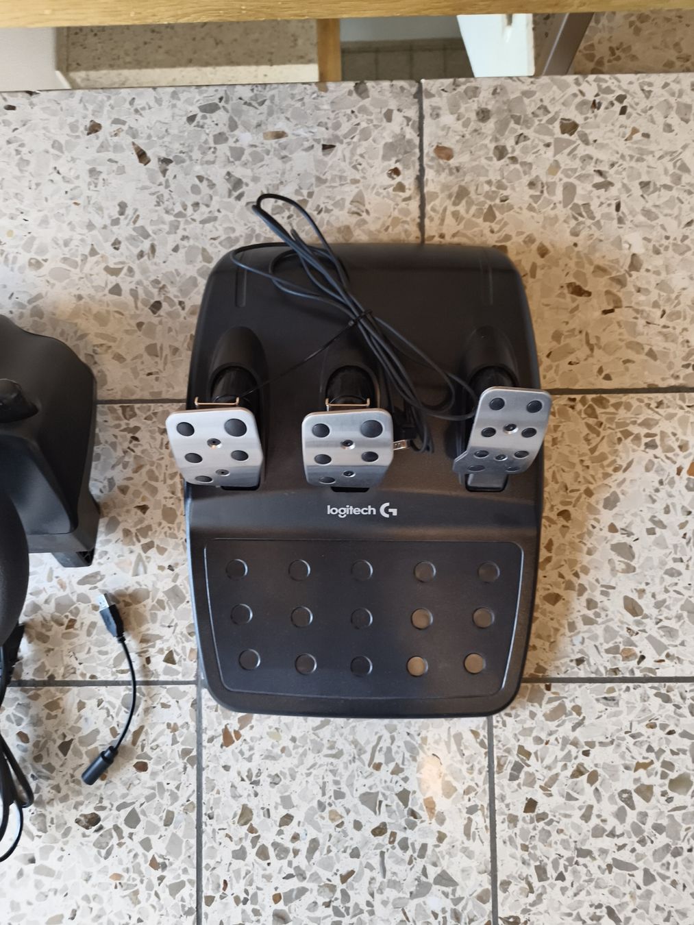 Logitech Controller: Logitech G920 Lenkrad mit Pedalen – Gebraucht aus Nottwil von SimonKaufmann00 2