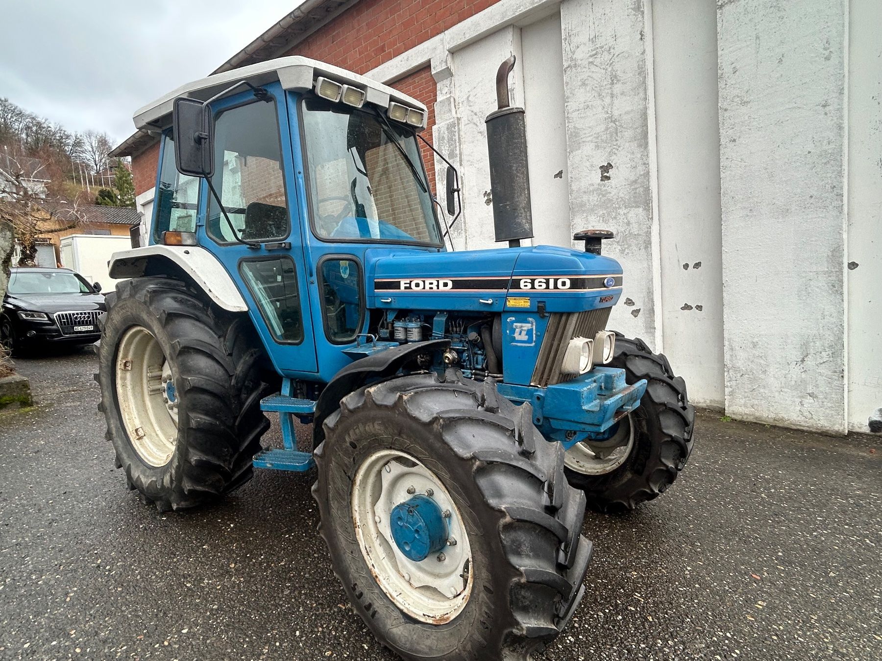 Ford Trattori: Traktor  Ford  6610 A    Allrad – Usato da Frick venduto da hipi33 6
