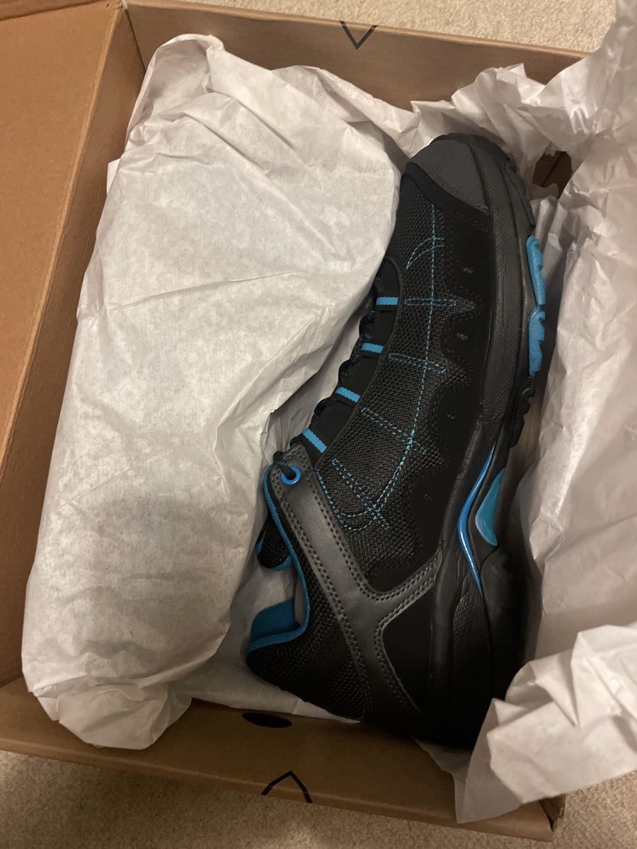 Scarpe da uomo: Dachstein Trekkingschuhe Gr.46, schwarz/blau, neuwertig – Nuovo e nell'imballaggio originale da Bollingen venduto da makenschmuschki