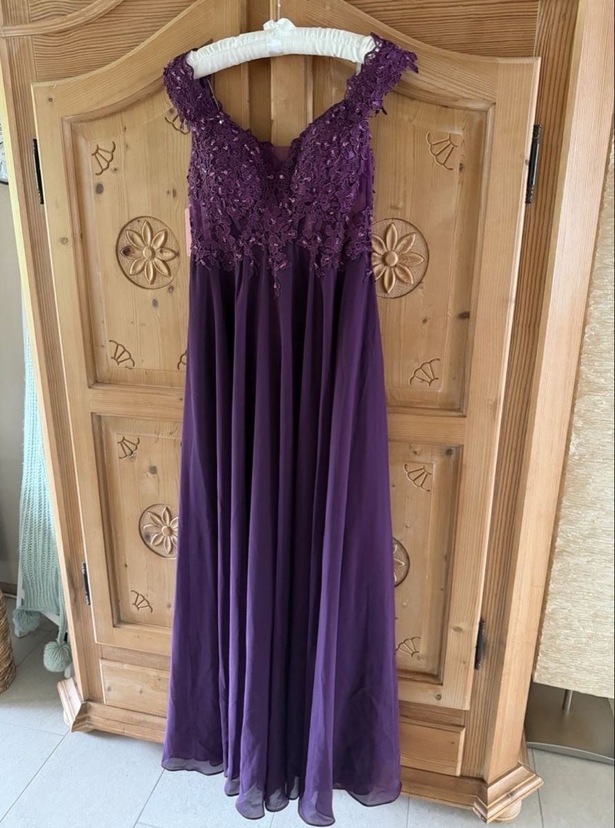 Vestiti: Neu: schönes Kleid Gr. 36 – Nuovo (secondo la descrizione) da Buchrain venduto da Sunny026