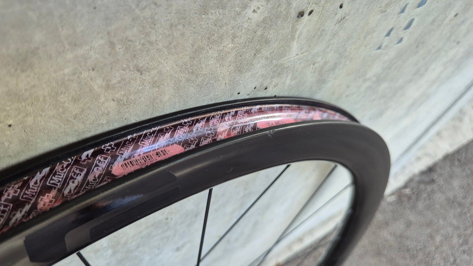 Enve Pezzi di ricambio: Enve SES 3.4 Carbon Wheelset – Usato da Liebefeld venduto da Pacem 6