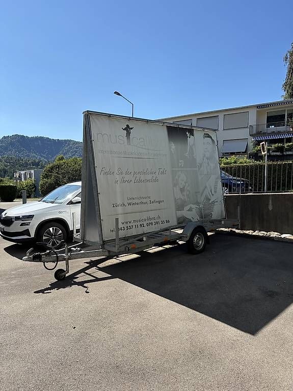 Anhänger: Werbeanhänger 4m X 2,4m. – Gebraucht aus Adliswil von Tenor3