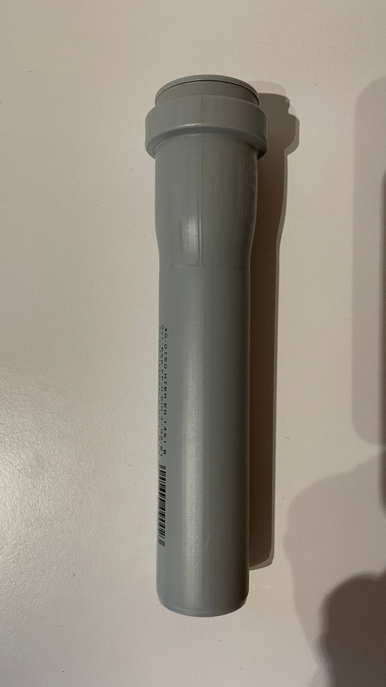 Behälter & Ähnliches: PVC Rohr Grau, DN 40, 20cm lang inkl. Deckel – Neu (gemäss Beschreibung) aus Glattfelden von cybermaxx