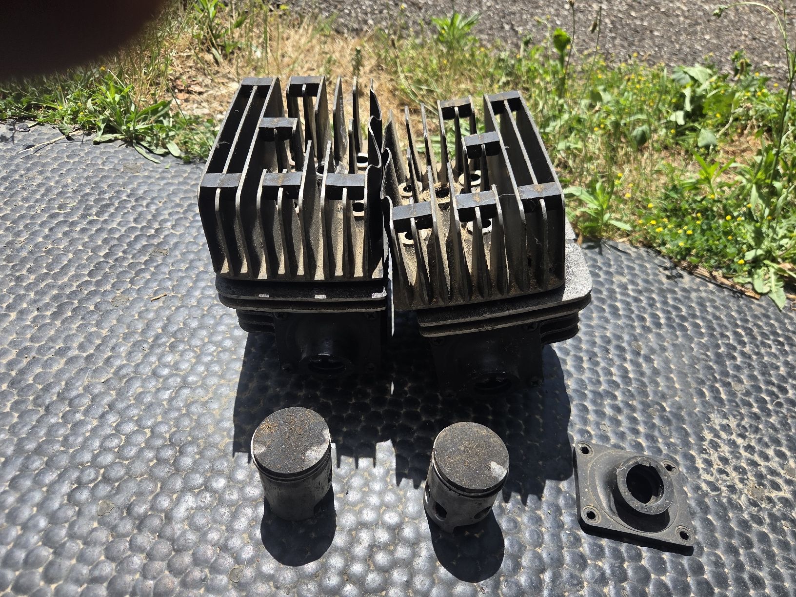 Tutti i ricambio per moto: kit cylindre rd125x – Usato da Athenaz (Avusy) venduto da Nat_vdc7