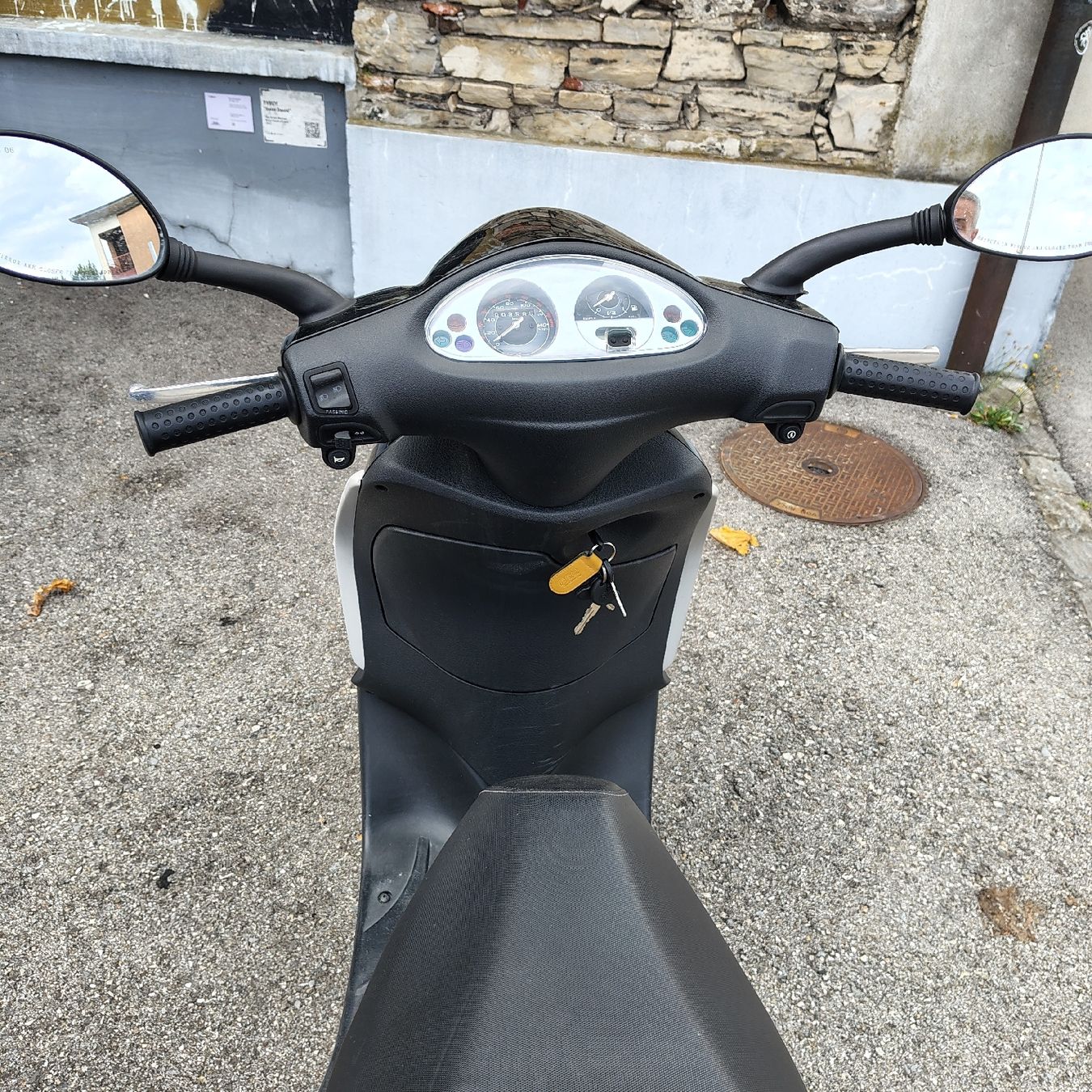 Piaggio Scooters: 2010 Piaggio 125 Fly – D'occasion à maroggia par tondo_Music 2