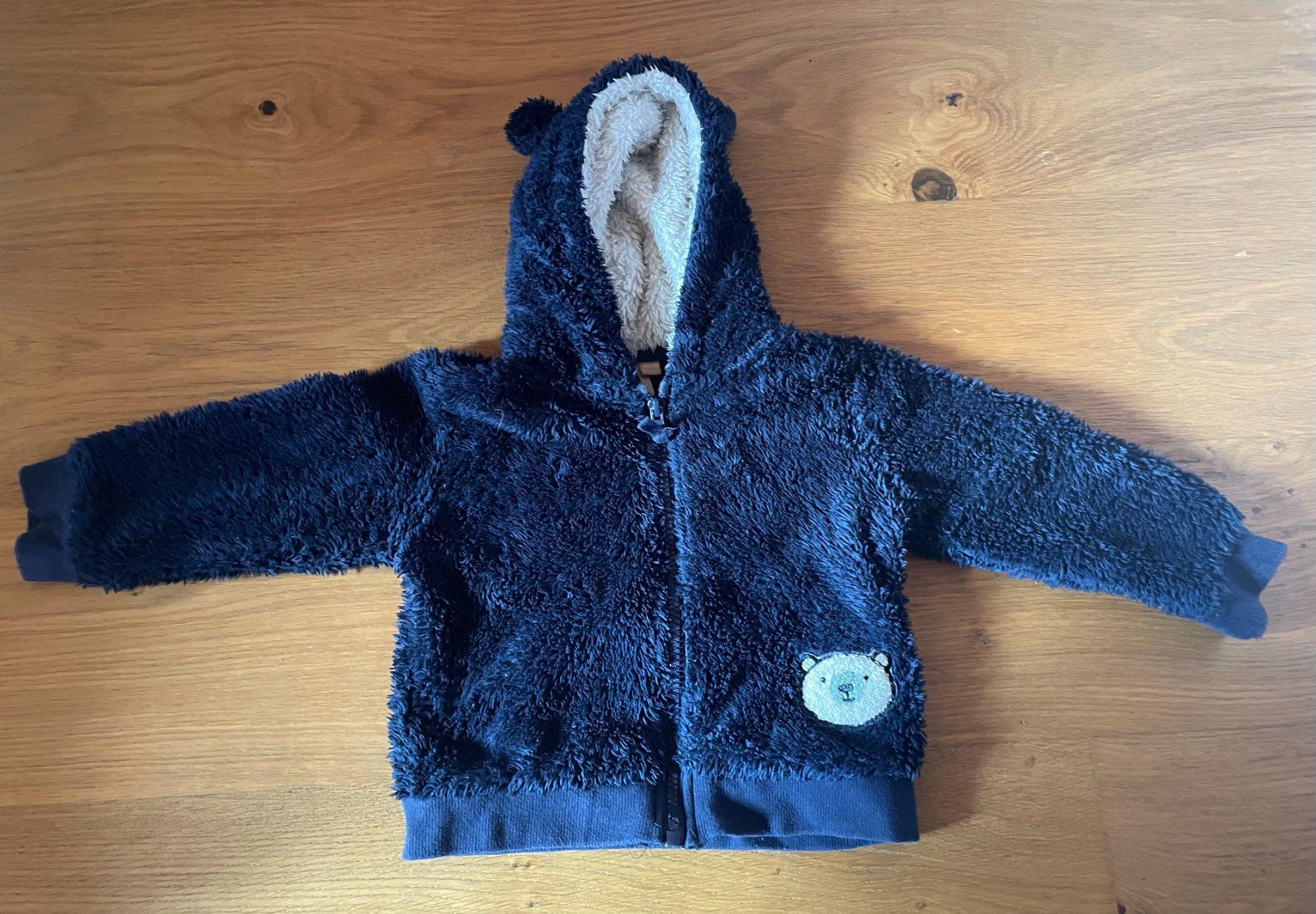 Manor Vestes & Manteaux: Winterjacke Jungen Grösse 80 – D'occasion à Teufenthal AG par sleeepless1987