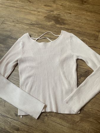 Rosafarbenes  langärmliges shirt