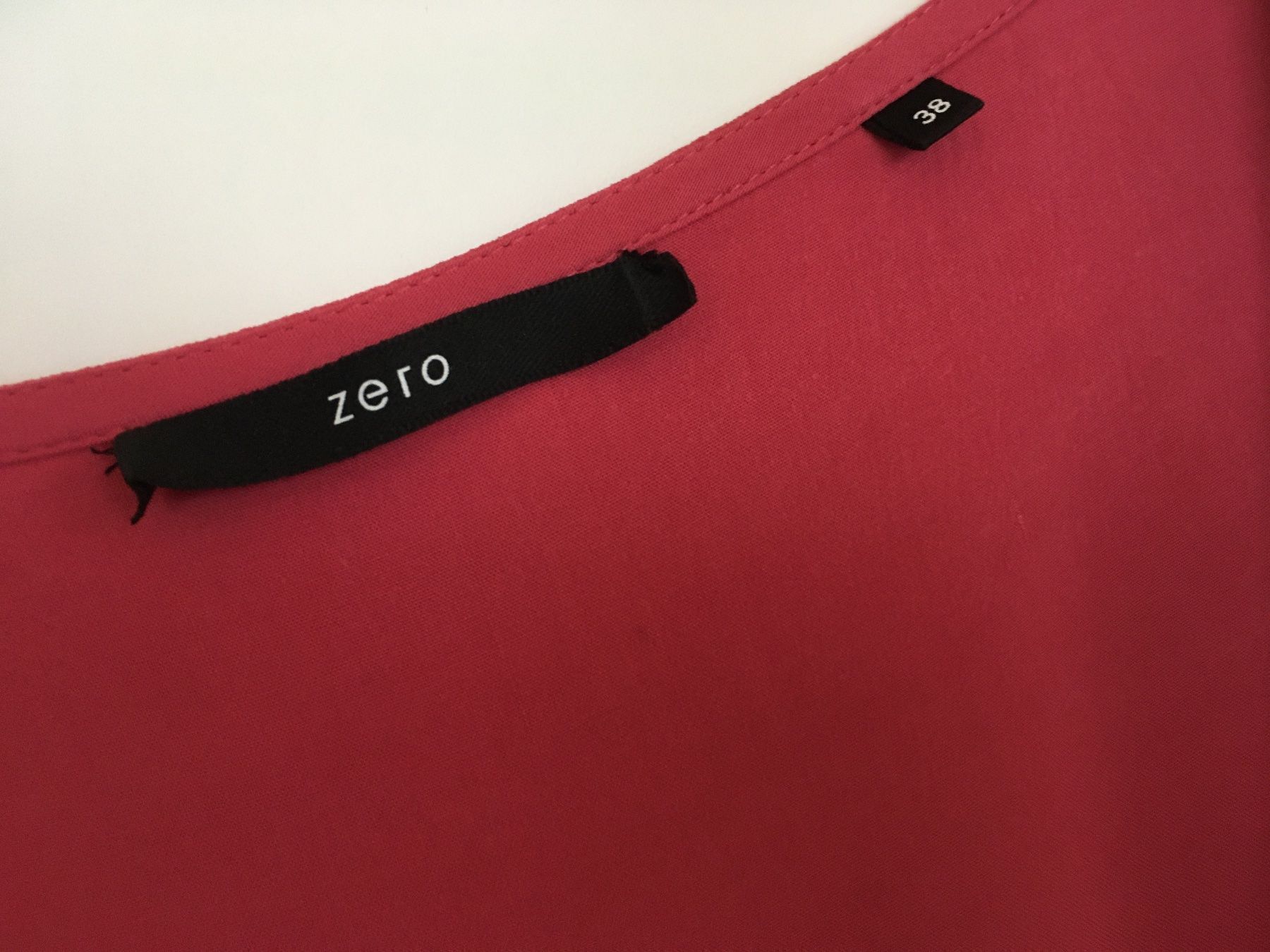 Maje Robes: Volantkleid Zero Gr. 38 – D'occasion à Muotathal par robin40 1