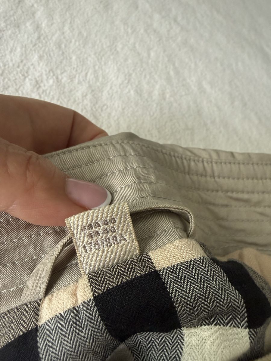 Burberry Giacche: Original Burrberry Trench Coat – Nuovo (secondo la descrizione) da Horgen venduto da nicolinha 2