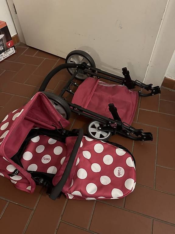 Voitures de poupées: 2 Puppenwagen Icoo – D'occasion à Zürich par hoso256 3