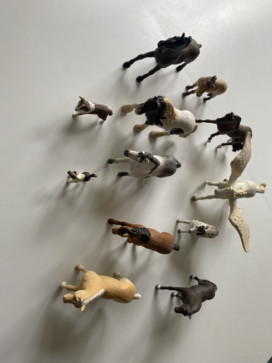 Schleich Giocattoli: 12 Schleich Pferde, Hund, Pegasus – Usato da Bern venduto da Svina 3