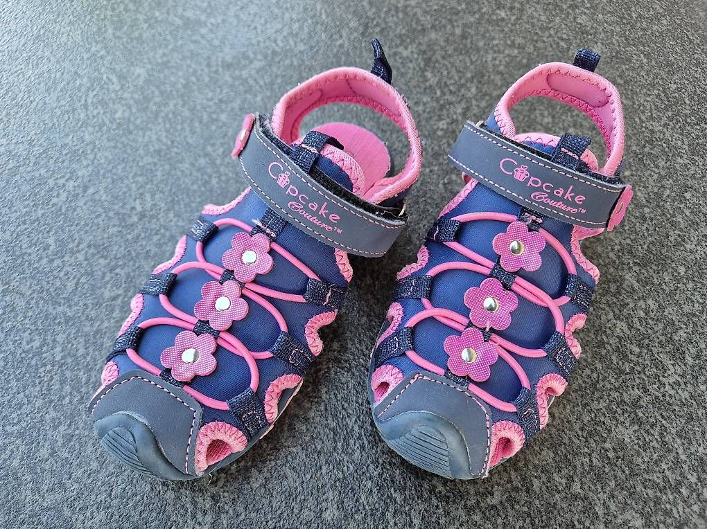 Scarpe per ragazze: Mädchen Sandale Gr. 30 – Usato da Giswil venduto da 0G6