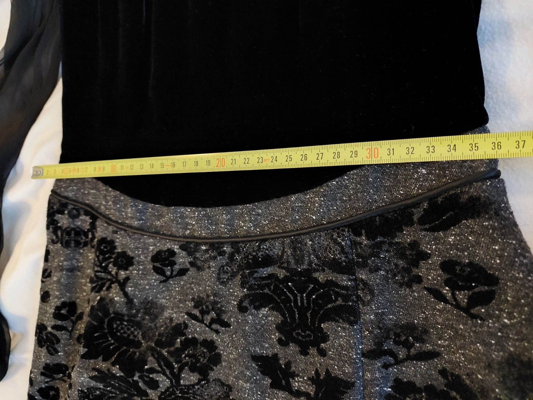 Vestiti: Dress – Usato da Genève venduto da ado_x2xq 7