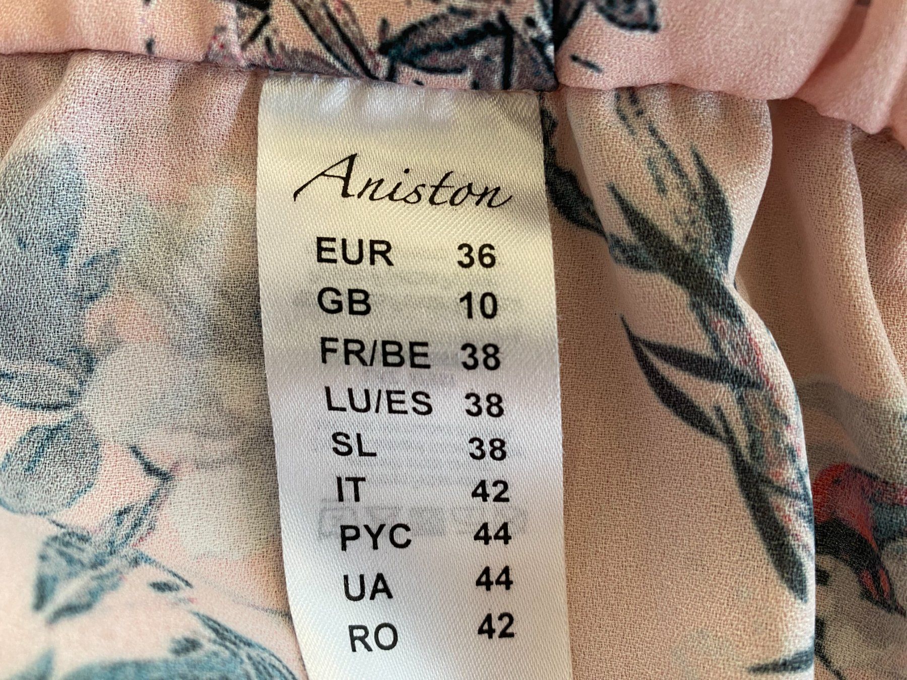 Pantaloni: ANISTON Sommerhose Gr. 36 – Usato da Füllinsdorf venduto da Sunnebliemli7 8