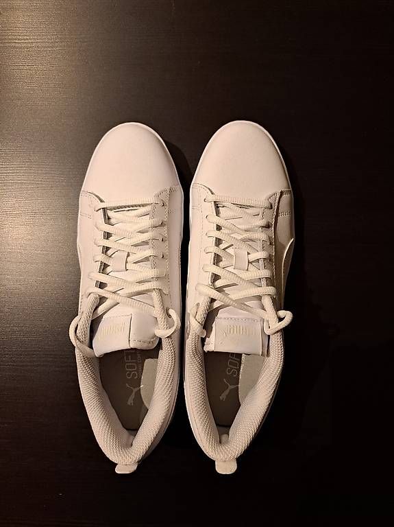Herrenschuhe: Puma low Sneakers weiss Grösse 40 - NEU – Gebraucht aus Winterthur von ste_jhr6 1