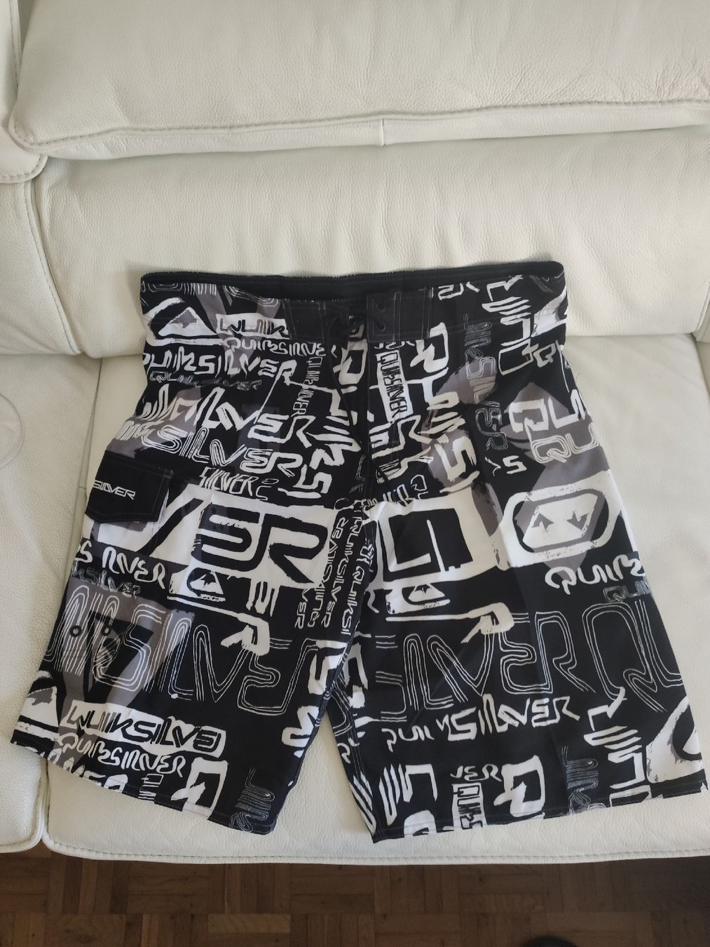 Quiksilver Costumi da bagno: quicksilver swimming shorts 38 new – Nuovo e nell'imballaggio originale da S. Vittore venduto da dbu_2h86