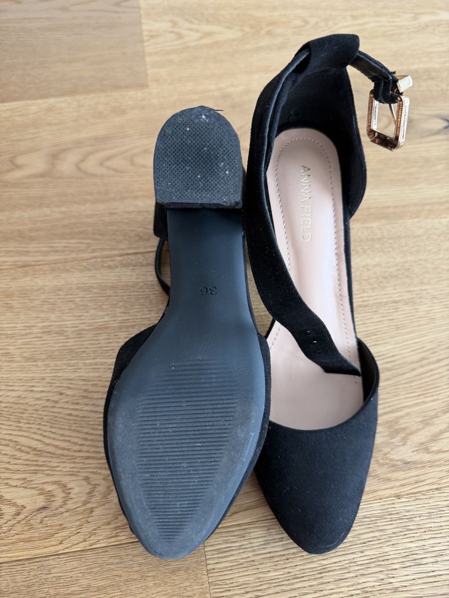 Scarpe da donna: Zwei Paar Damenschuhe  – Nuovo (secondo la descrizione) da Zug venduto da kuba1972 6
