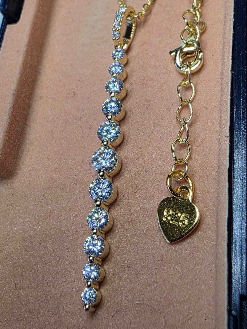 Ketten: Collier argent avec diamants de moissanite certifiés – Neu und originalverpackt aus Reconvilier von Tsma67