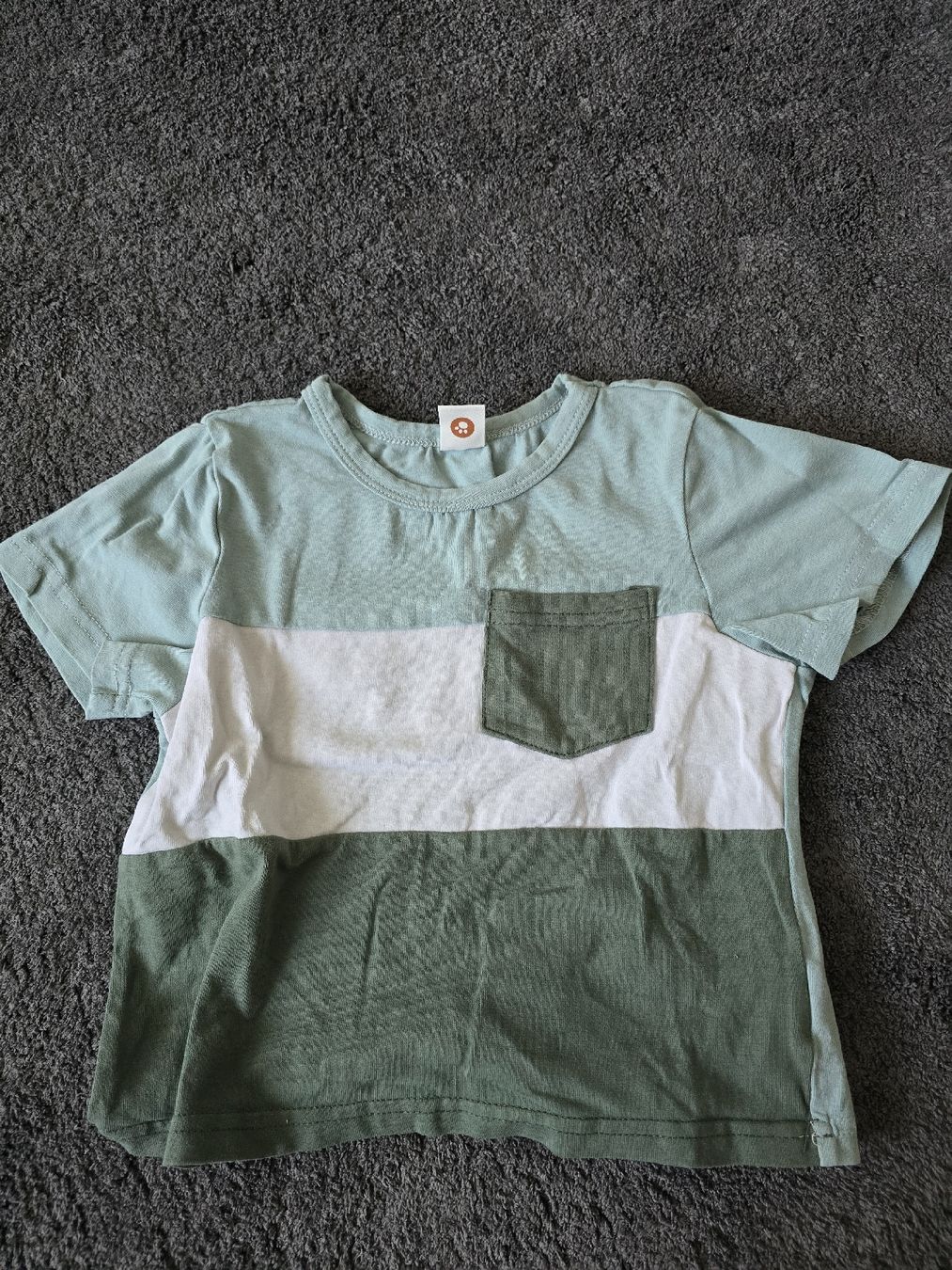 Camicie, T-shirt & Polo: Tshirt Grösse 86  – Usato da Sulgen venduto da Seven_Speed 6
