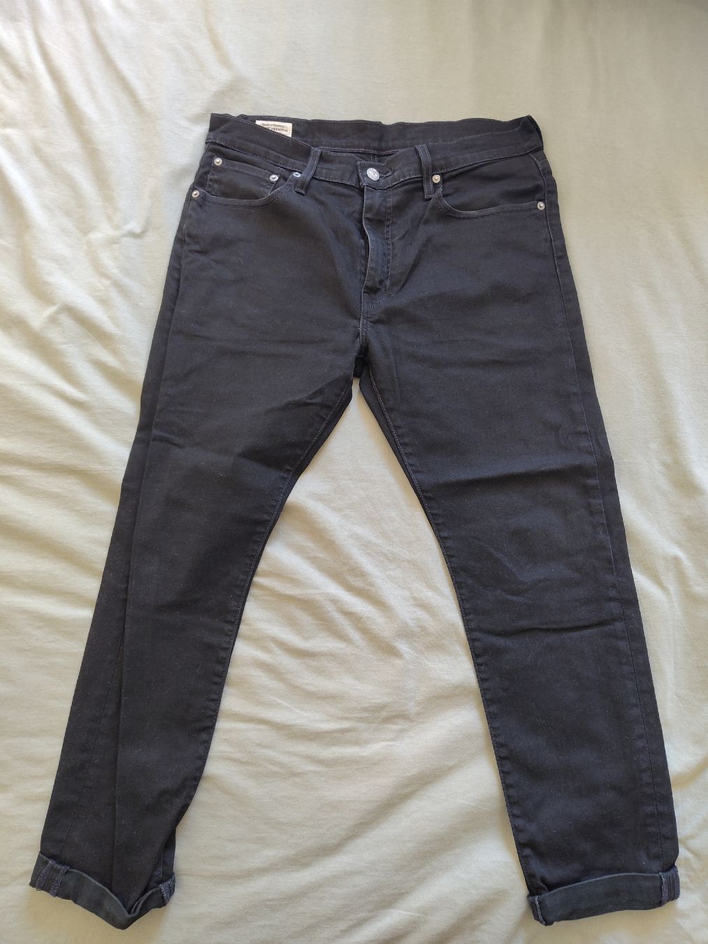 Levi's Jeans: Schwarze Levi's Jeans Grösse 33/30 – Usato da Bern venduto da kt13 2