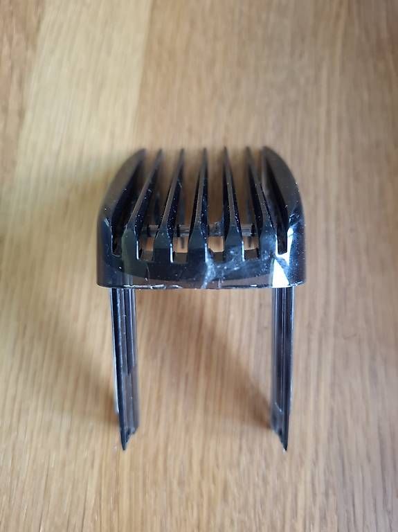 Taglio: Tondeuse à cheveux Philips  – Usato da Vuadens venduto da luc_l7p7 3