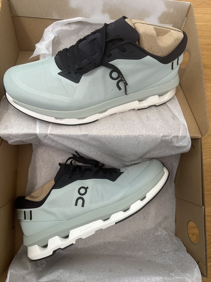 On Scarpe da uomo: On Cloudzone Running Shoes - Size 11.5 - New – Nuovo e nell'imballaggio originale da Zürich venduto da gel_8npg 1