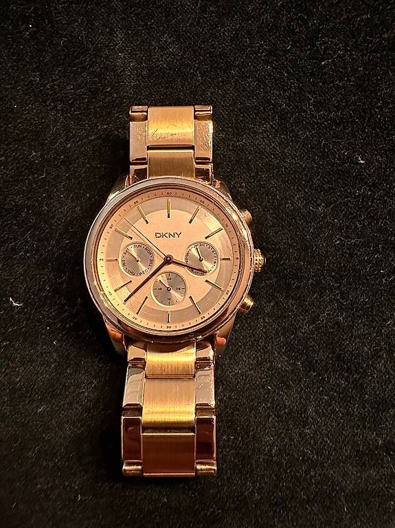 DKNY Orologi: DKNY Uhr - Damen – Usato da Wallisellen venduto da Udj93