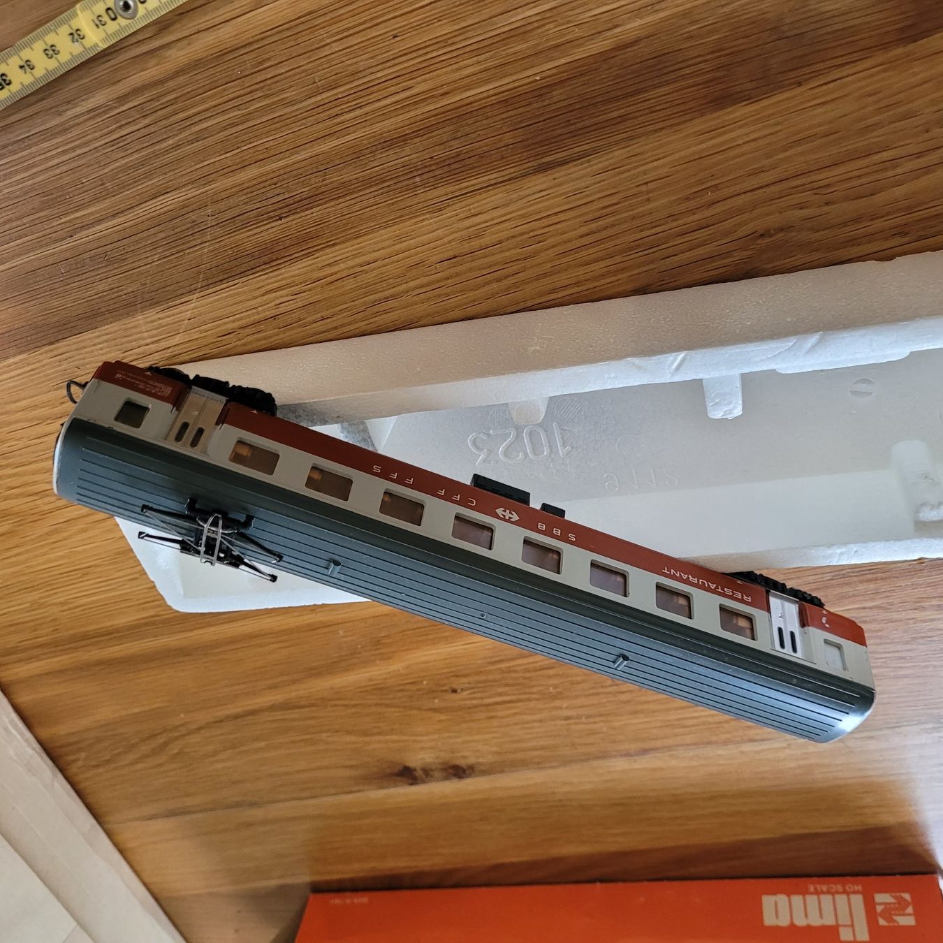 Lima Modellini di ferrovie: Lima HO SCALE Wagon Restaurant SBB CFF FFS – Usato da Reconvilier venduto da itzlittlerabbit 3