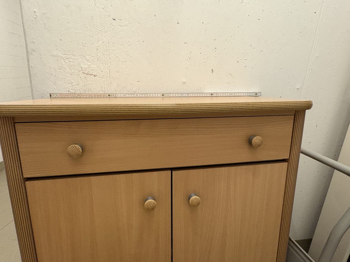 Cassettiere: Sideboard Buche Optik 1 Schublade 2 Türen – Usato da Gossau ZH venduto da Pasmen88 2