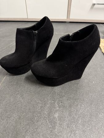 Scarpa con tacco Steve Madden in pelle nera