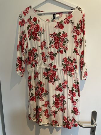 Blumenkleid 42