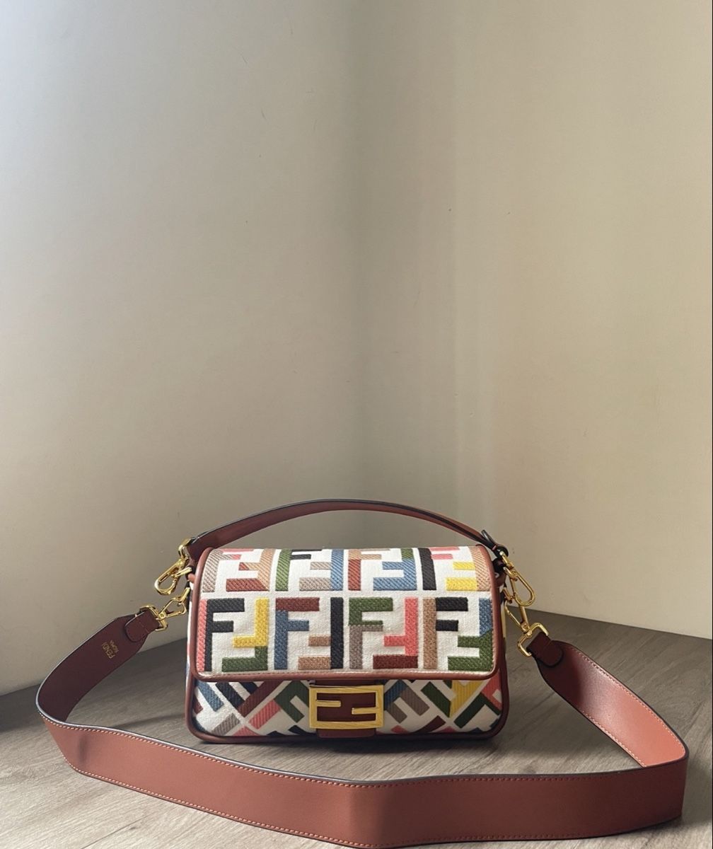 Fendi Borse da donna: Fendi Baguette bag – Usato da Arbon venduto da LadyGSx 2