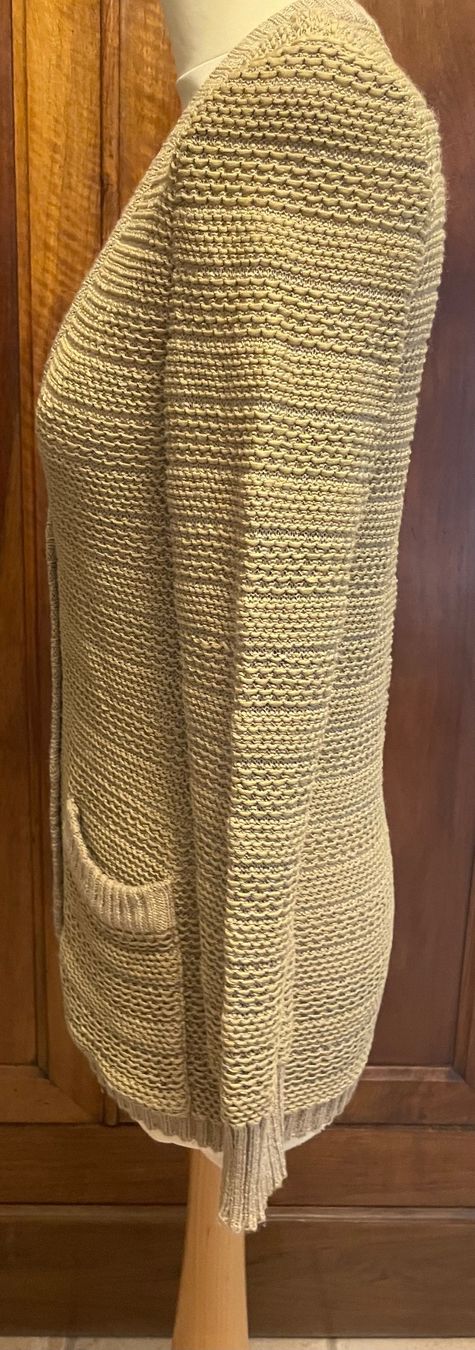 Gilet & Giacche senza maniche: Strickjacke VALENTINO – Nuovo (secondo la descrizione) da Lausanne venduto da Lou__ 2