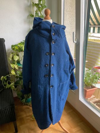 Super manteau en laine bleue UMITUNAL style Rundholz&Co.