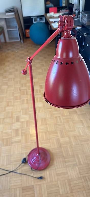 Lampade: ständerlampe metall – Usato da Kriens venduto da aneja