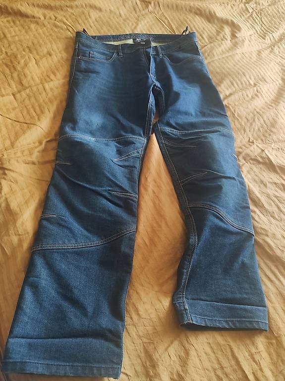 Pantaloni: Motorradhose, grösse 38/32 – Usato da Arbon venduto da karolina_frank