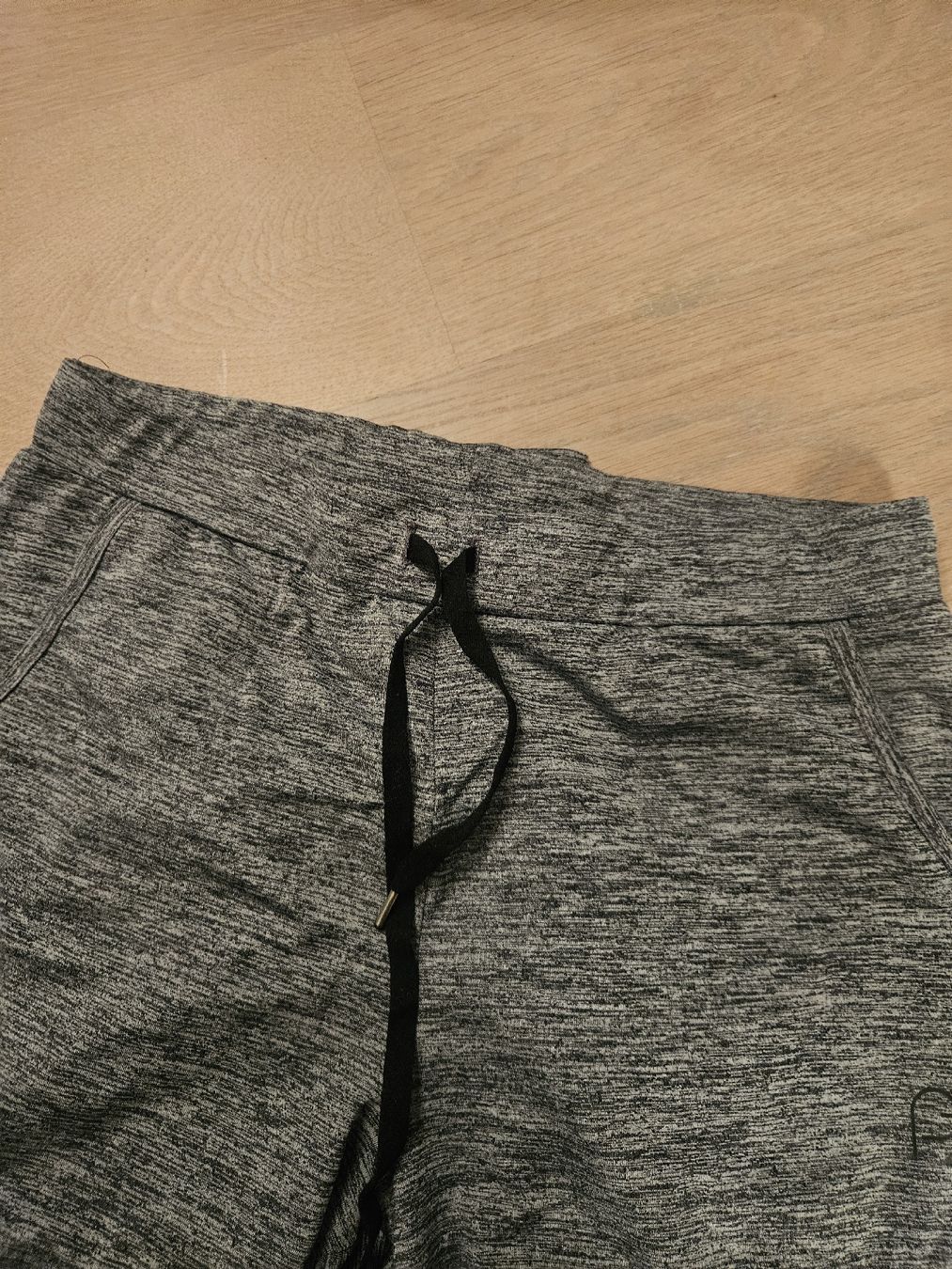 Leggings: Graue Jogginghose, Grösse M – Gebraucht aus Rüschlikon von zzz1234 2