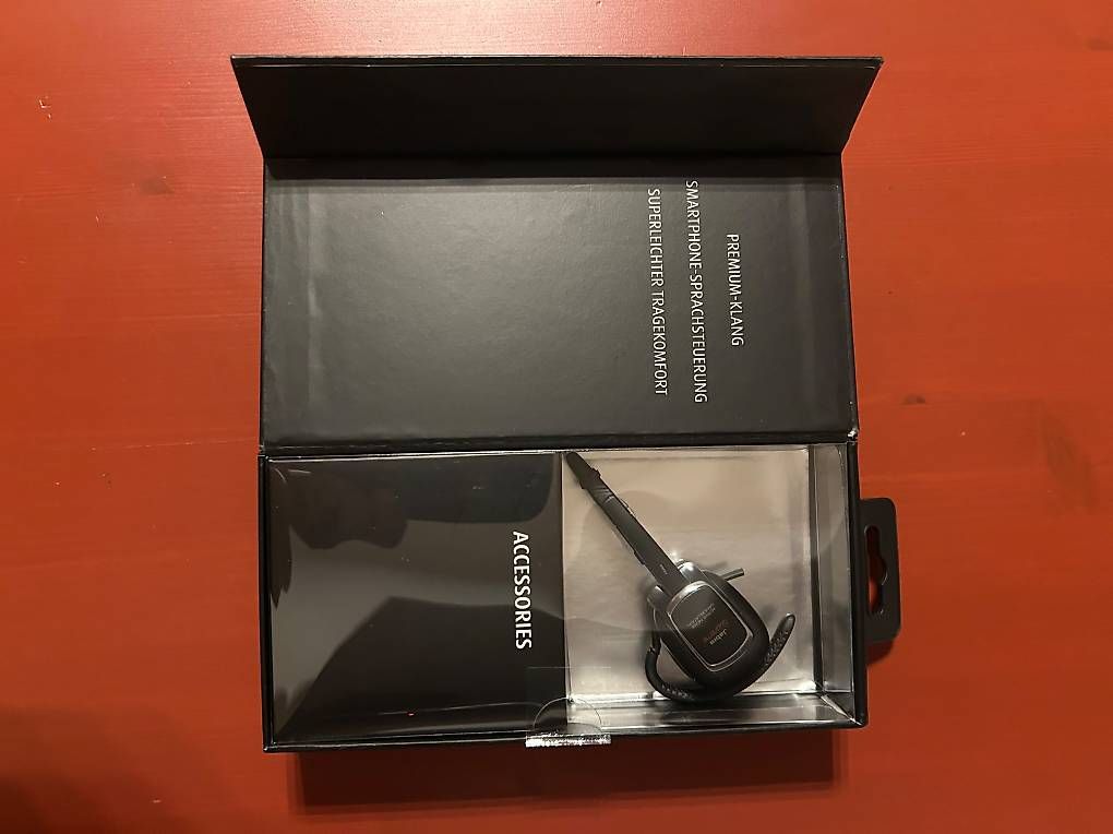 Cuffie: Bluetooth Headset  – Usato da Basel venduto da rbo_zpx8 4